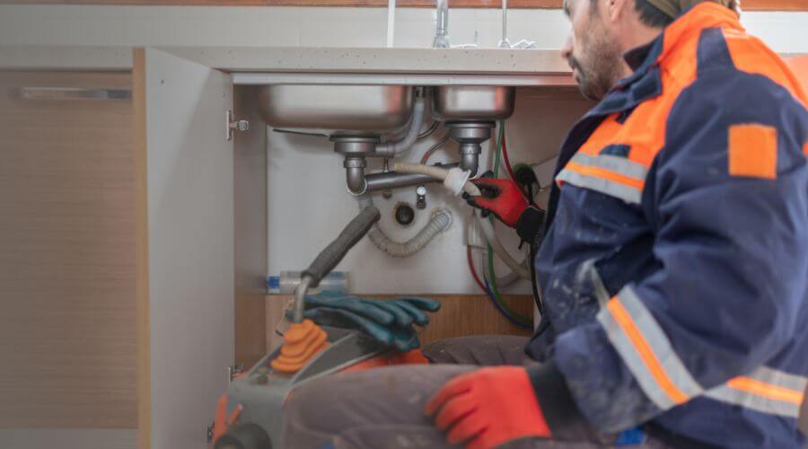 Descale Tankless Water Heater in Kiowa, OK